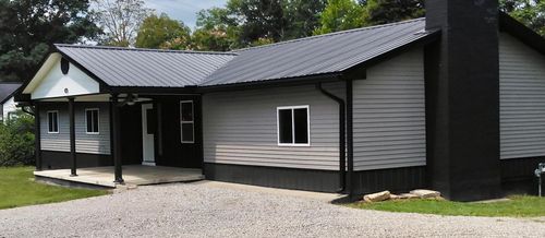 435 Mcguire Ave, Beattyville, KY, 41311-9063 | Card Image