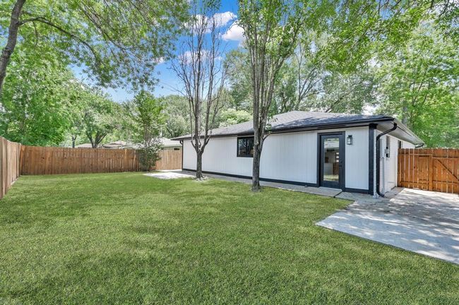 5015 Monteith Dr, House other with 3 bedrooms, 2 bathrooms and 2 parking in Spring TX | Image 32