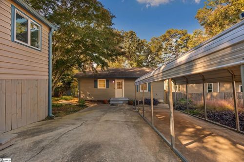 120 Lake Front Circle, lyman, SC, 29635 | Card Image