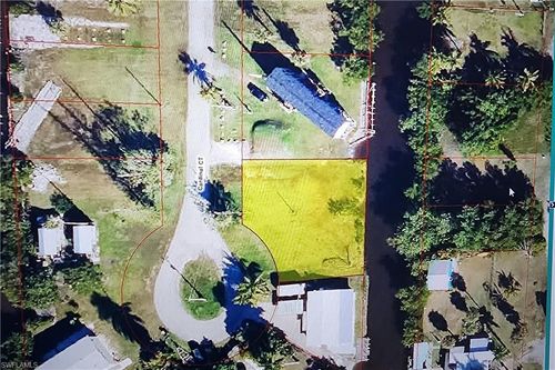 110 Cardinal Ct, EVERGLADES CITY, FL, 34139 | Card Image