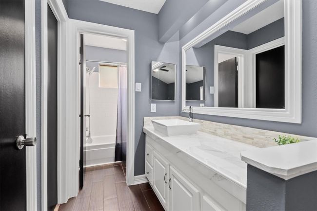 6510 Barrygate Dr, House other with 4 bedrooms, 2 bathrooms and 2 parking in Spring TX | Image 20