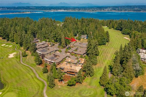8784 Clubhouse Point Dr, Blaine, WA, 98230-6317 | Card Image
