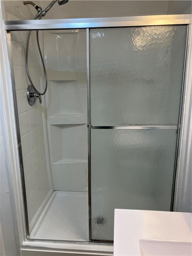 new walk in shower | Image 8