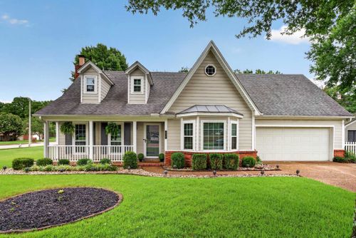 676 Rhetts Way, Collierville, TN, 38017-1929 | Card Image