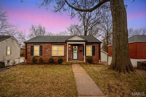 116 Constance Ct, Saint Ann, MO, 63074-2811 | Card Image