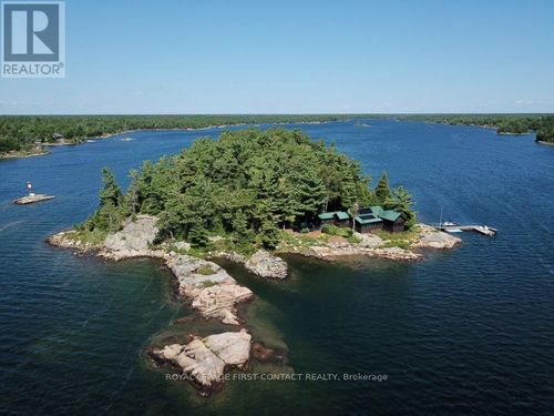 1 A207 Island, The Archipelago (Archipelago North), ON, P0G1K0 | Card Image