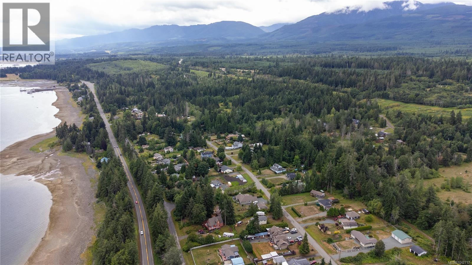 Residential in Fanny Bay 5