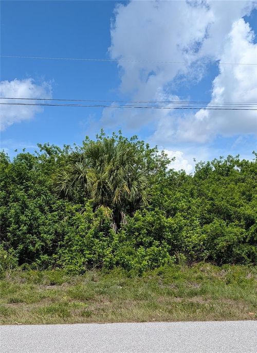 9309 Galaxie Cir, PORT CHARLOTTE, FL, 33981 | Card Image