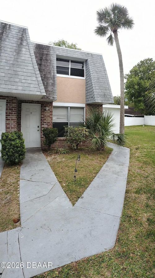18-1610 S Palmetto Ave, South Daytona, FL, 32119-8440 | Card Image