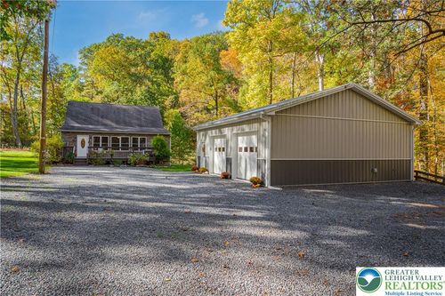 71 Hickory Lane, South Manheim Twp, PA, 17922 | Card Image