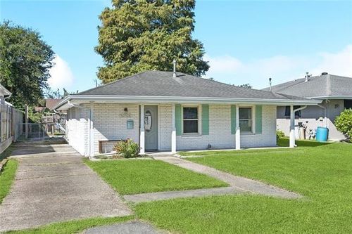 420 Roseland Pkwy, Harahan, LA, 70123-3930 | Card Image