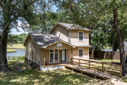 134 Meandering Way, Mabank, TX, 75156-7139 | Card Image