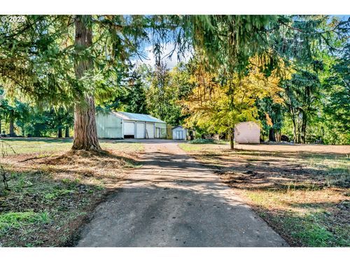 87206 Greenridge Dr, Veneta, OR, 97487-9532 | Card Image