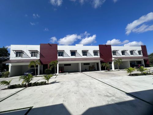 unit-4-936 Nw 10th St, Florida City, FL, 33034-1935 | Card Image