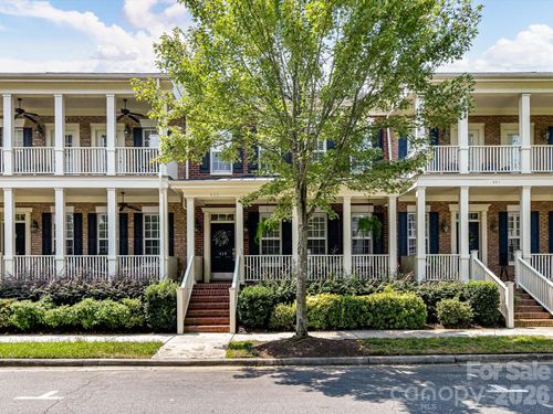 439 Ohenry Ave, Davidson, NC, 28036-8651 | Card Image