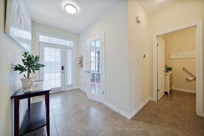 14 Oakwood Links Lane, Condo with 4 bedrooms, 3 bathrooms and 2 parking in Grand Bend ON | Image 6