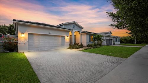 1812 Ne 2nd St, Homestead, FL, 33033-7224 | Card Image