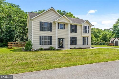 161 Sharons Ln, MARTINSBURG, WV, 25403-6170 | Card Image