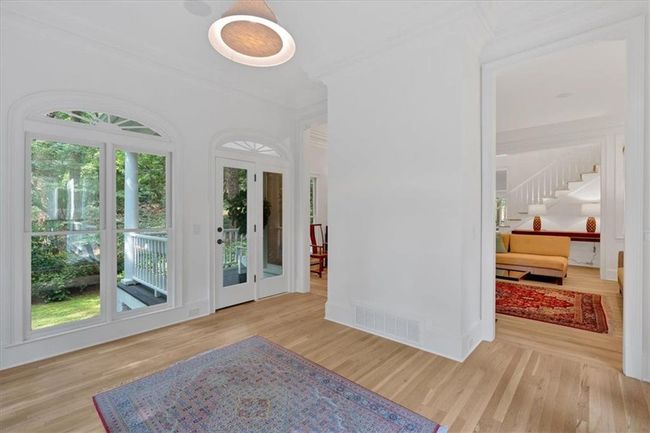 400 Old Ivy Rd Ne, House other with 6 bedrooms, 6 bathrooms and 3 parking in Atlanta GA | Image 17