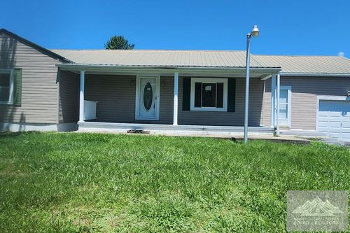 7465 Baptist Valley Road, North Tazewell, VA, 24630 | Card Image