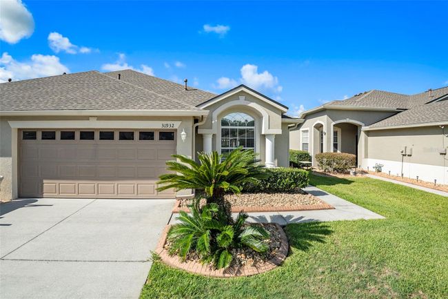 31932 Stillmeadow Drive, House other with 3 bedrooms, 2 bathrooms and null parking in WESLEY CHAPEL FL | Image 4