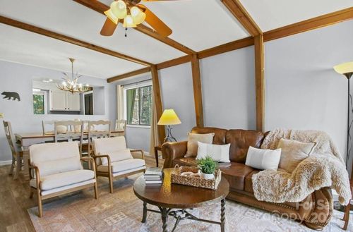 b-26 Pinetop Cir, Banner Elk, NC, 28604-8407 | Card Image