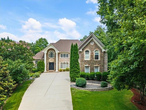 392 Lum Crowe Rd, Roswell, GA, 30075-6879 | Card Image