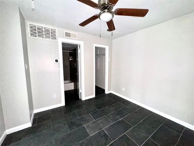 APT-205 - 4023 N Hall St, Condo with 2 bedrooms, 2 bathrooms and null parking in Dallas TX | Image 9
