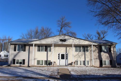 303 E 3rd St, Everly, IA, 51338-7742 | Card Image