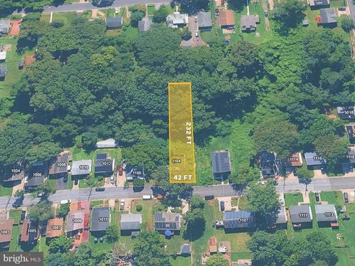 1104 Nova Ave, CAPITOL HEIGHTS, MD, 20743-4063 | Card Image