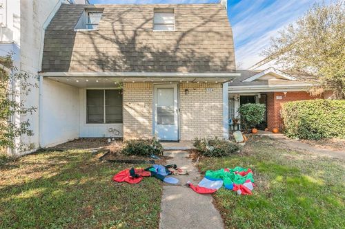 1324 N Cooper Street, Arlington, TX, 76011 | Card Image