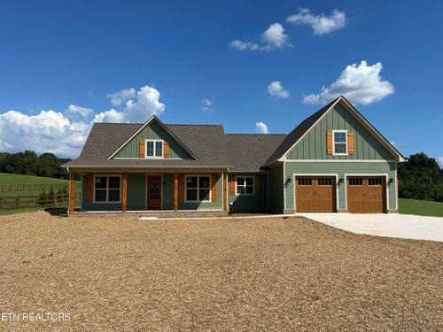 826 Sophie Dr, Greenback, TN, 37742-3018 | Card Image