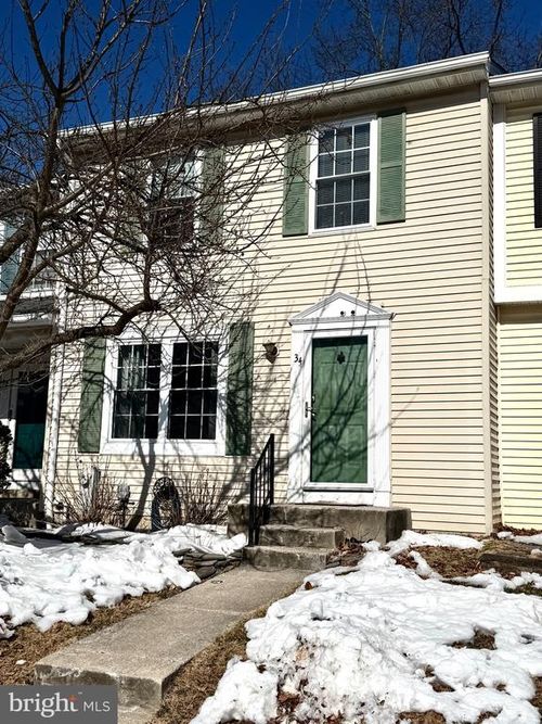 34 Hardwood Dr, Baltimore, MD, 21237-3348 | Card Image