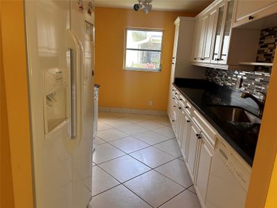 1170 Nw 90th Ave, House other with 3 bedrooms, 2 bathrooms and null parking in Plantation FL | Image 3