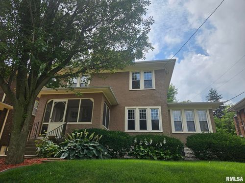 804 Iowa Ave, Muscatine, IA, 52761-3343 | Card Image