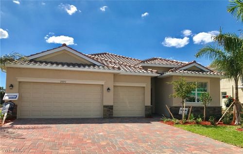 2093 Satsuma Ln, NAPLES, FL, 34120-4557 | Card Image