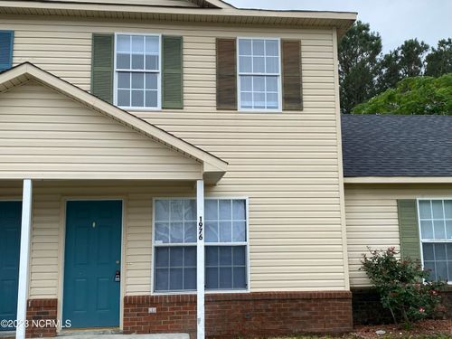 1976 W Brandymill Ln, Jacksonville, NC, 28546-9585 | Card Image