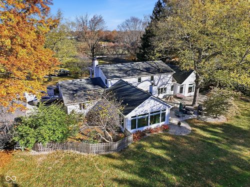 7515 W 96th St, Zionsville, IN, 46077-8712 | Card Image