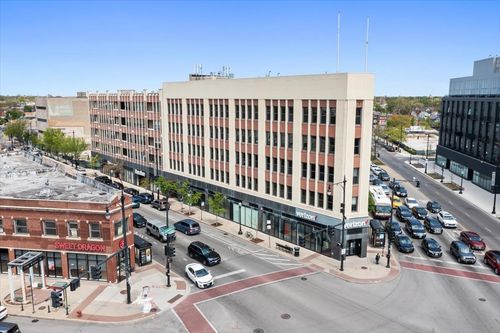 unit-202-4015 N Milwaukee Ave, Chicago, IL, 60641-3864 | Card Image