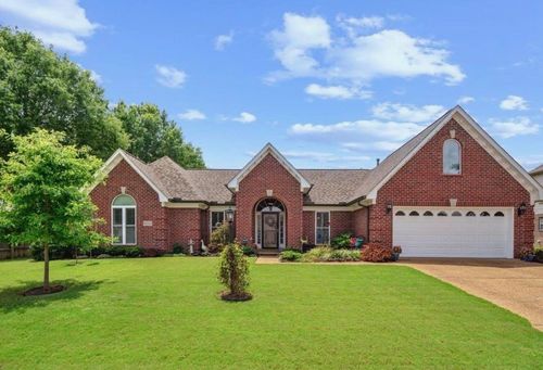 9333 Breakstone Cv, Collierville, TN, 38017-9740 | Card Image