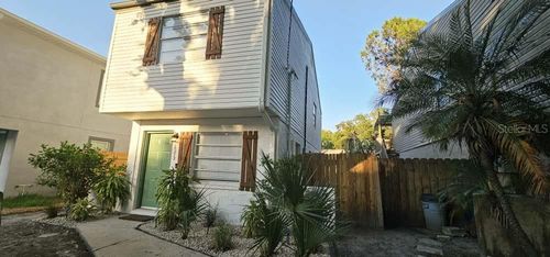 10213 N Ojus Drive, TAMPA, FL, 33617 | Card Image