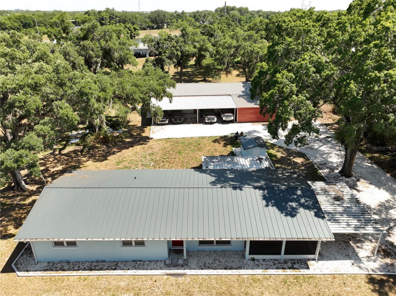 Garden Ln, Tampa, FL 33610