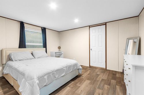 17708 Sweed Rd, Washington, TX, 77880-5114 | Card Image