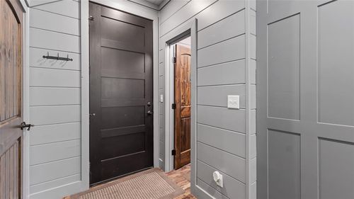 219 Deer Ridge Trl, Smithville, OK, 74957-5702 | Card Image