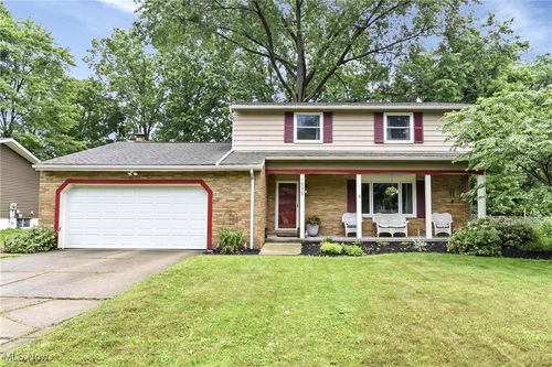 1595 Polk Dr, Brunswick, OH, 44212-3713 | Card Image