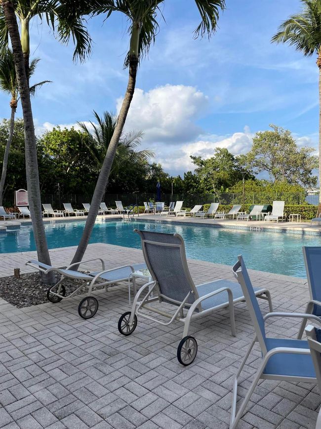 APT-305 - 1200 Scotia Dr, Condo with 2 bedrooms, 1 bathrooms and null parking in Hypoluxo FL | Image 58