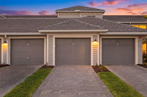 104-19015 Scallop Loop, LAKEWOOD RANCH, FL, 34211-4563 | Card Image