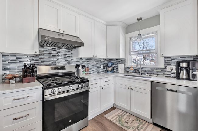 6 Benz St, House other with 3 bedrooms, 2 bathrooms and 5 parking in Ansonia CT | Image 14