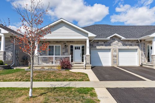 206 Sorbie Cres, Amherstview, ON, K7N0B8 | Card Image