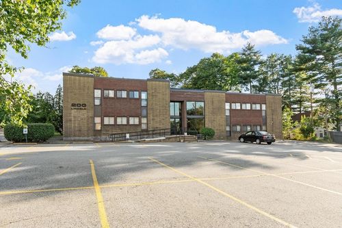 1-200 Lincoln Street, Worcester, MA, 01605 | Card Image